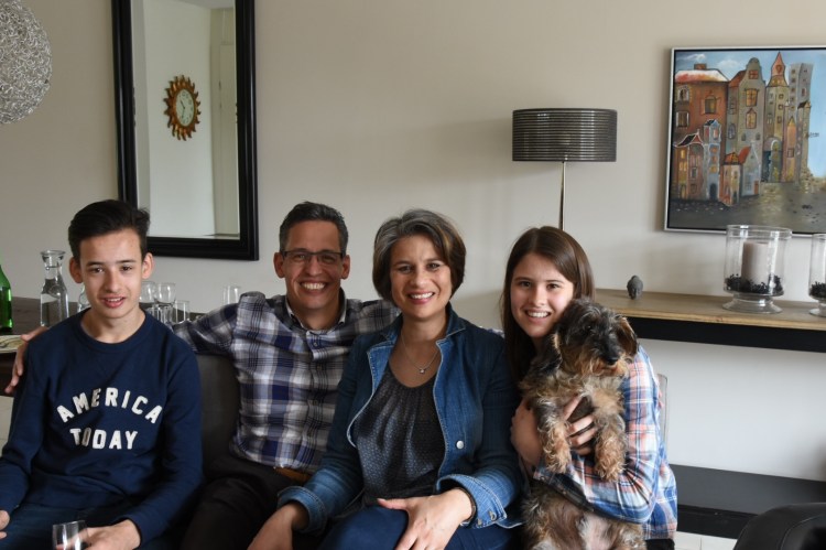 572348C8-2FBE-4463-8A61-8CE4335EBE03