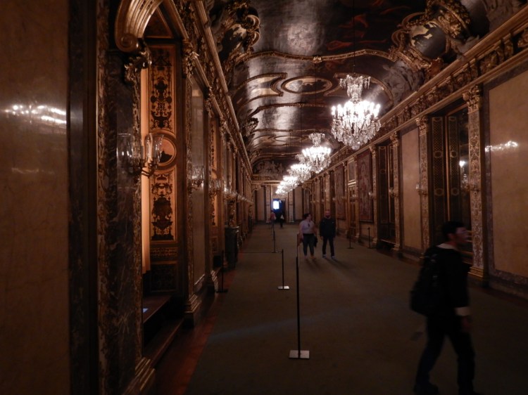 E7C22213-17D0-4397-914F-529E1686C34A