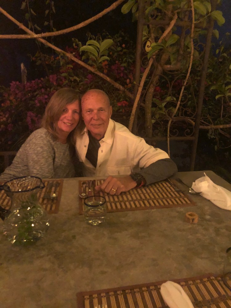 FB8C29A1-EAC4-4D47-96F5-C15E93D2B63D